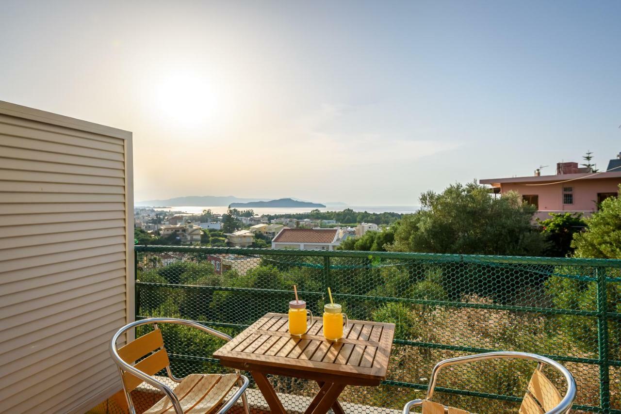 Golden Beach Hill Apartments Като-Даратсо Экстерьер фото
