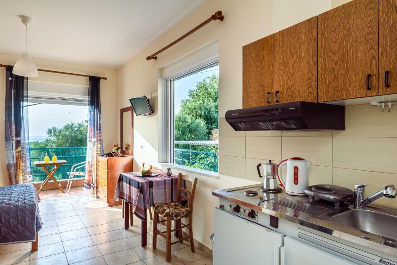 Golden Beach Hill Apartments Като-Даратсо Экстерьер фото
