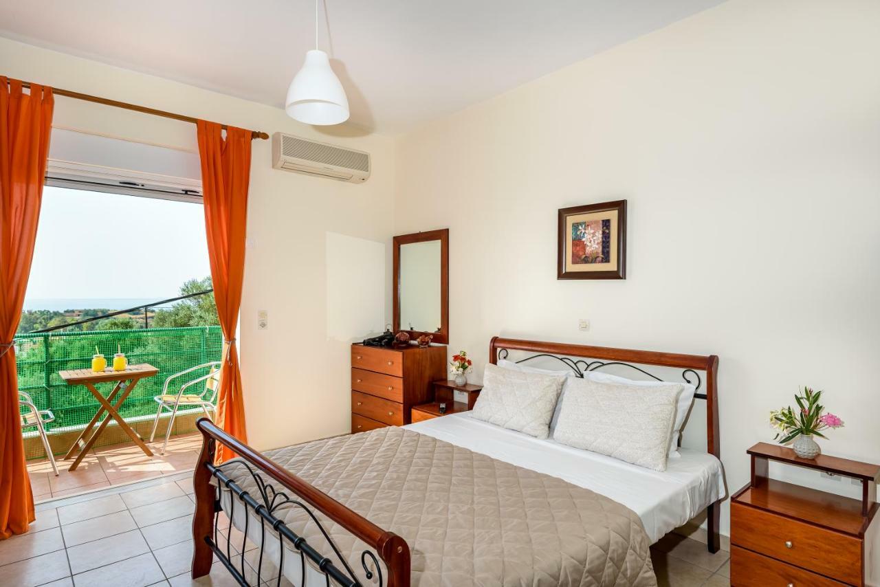 Golden Beach Hill Apartments Като-Даратсо Экстерьер фото